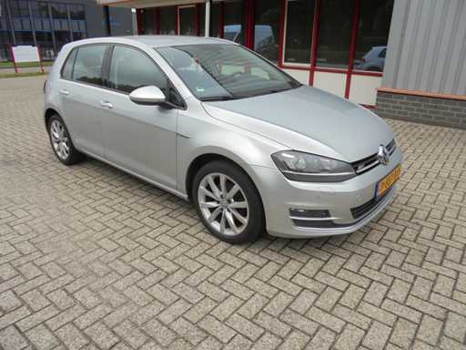 Volkswagen - 2013 - Golf - 1.4 TSI Highline - P-887-BX