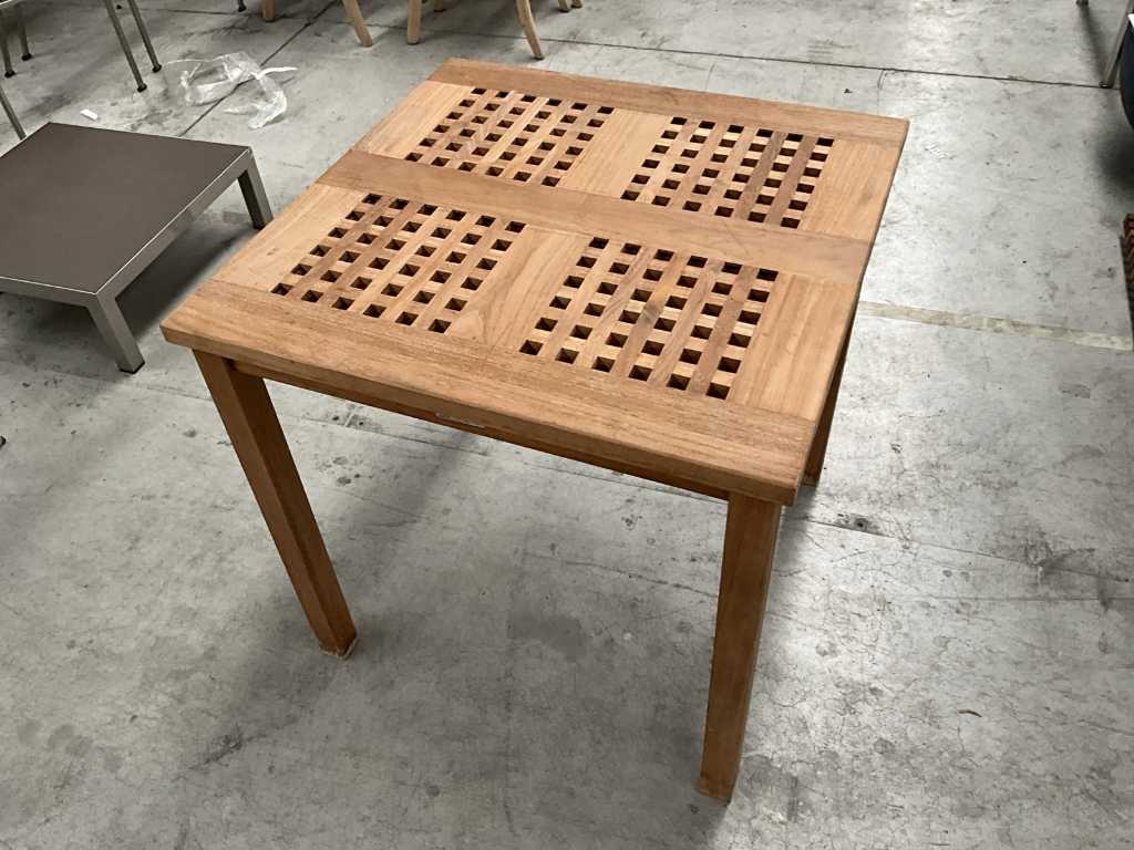 Table BERGA KVADRAT