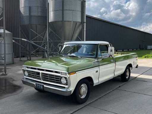 Ford - F-100 - Pick-Up