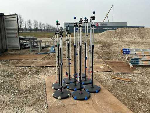 Lever Presenter System (8x)