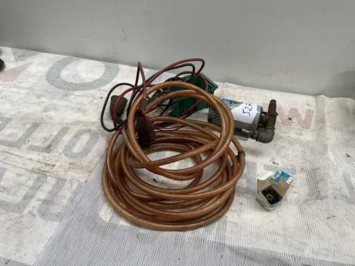 Pompe électrique avec tuyau