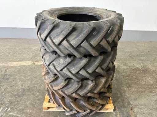 4x landbouwbanden 15,5/80-24 – gebruikt – tractorbanden