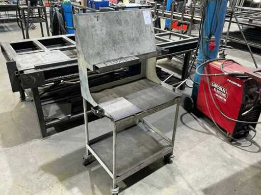 Mobilny stół roboczy