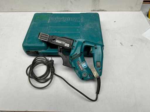 Makita 6833 Riemenschraubendreher