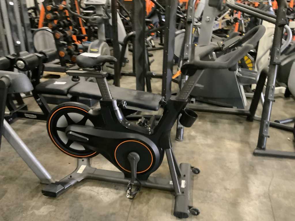 Bicicletă de spinning cu ciclu interior Matrix T50