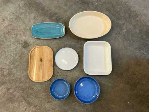 Batch of catering tableware