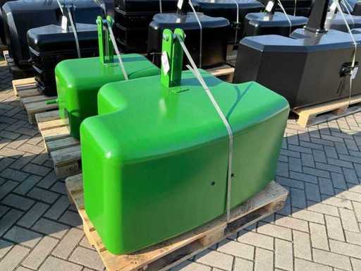 Front weight "1050kg"