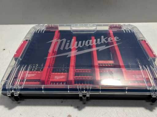 Milwaukee 4932464144 50-teiliges Bit- und Bohrer-Set im Koffer (2x)