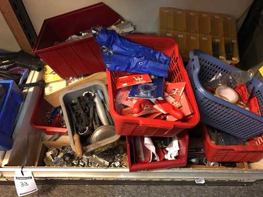 Diverse onderdelen, gereedschappen en accessoires