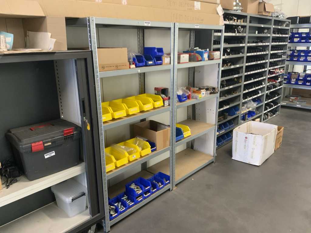 2 shelving units with bolts