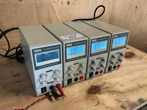 Axiomet AX-3005DS Labor-Netzteil (3x)