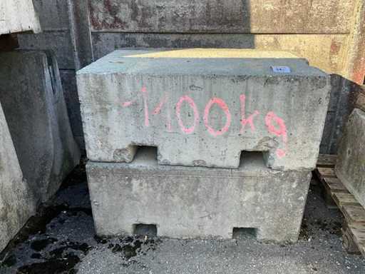 Elemente de beton (3x)