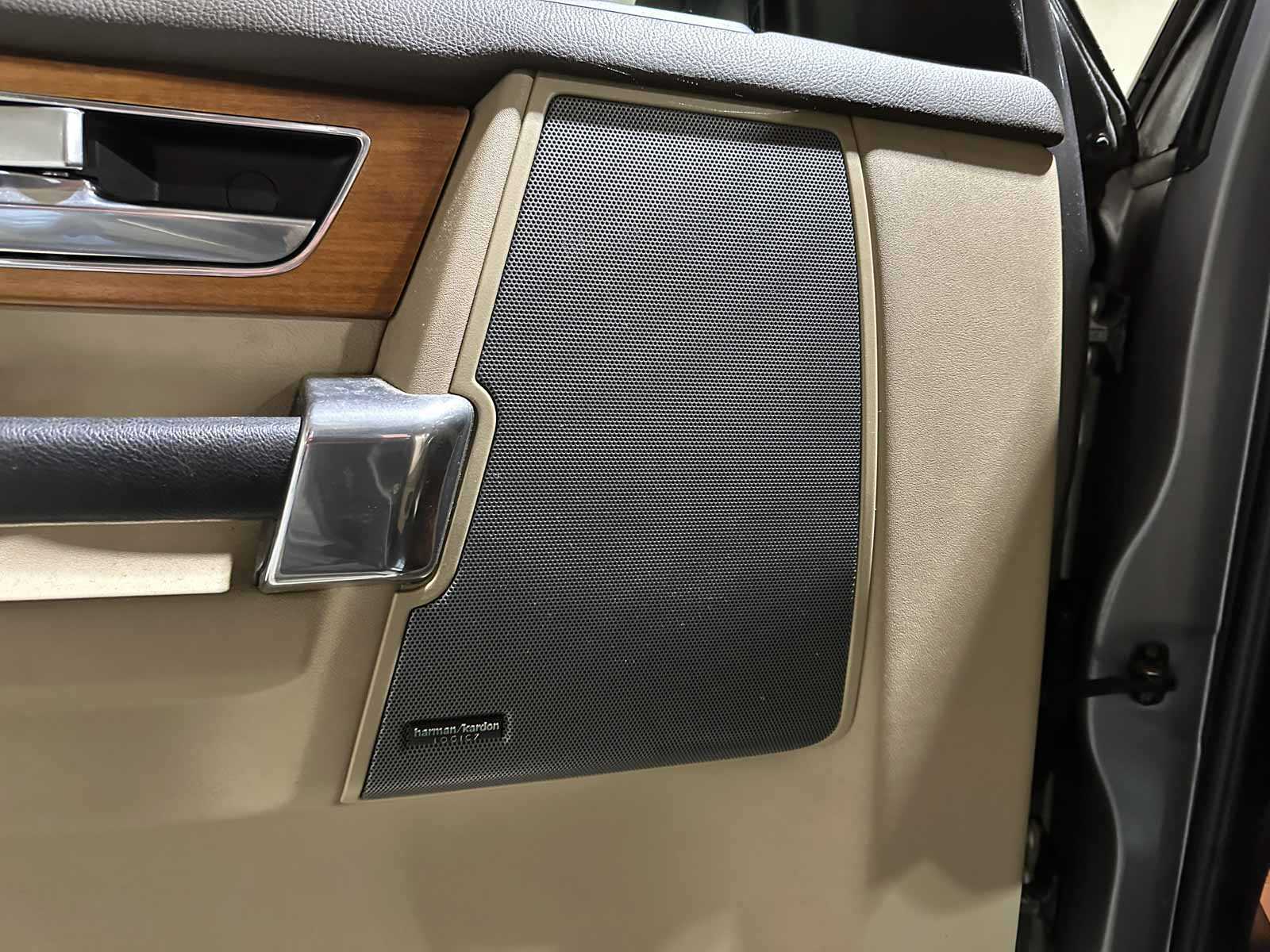 Land Rover Discovery 3.0 SDV6 HSE 245pk 2010 (Origineel-NL), 70-NKF-6