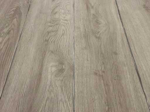 32 m² PVC selbstklebende Streifen – 1219 x 184 x 2,5 mm