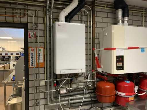 Cazan HR Combi cu rezervor de expansiune