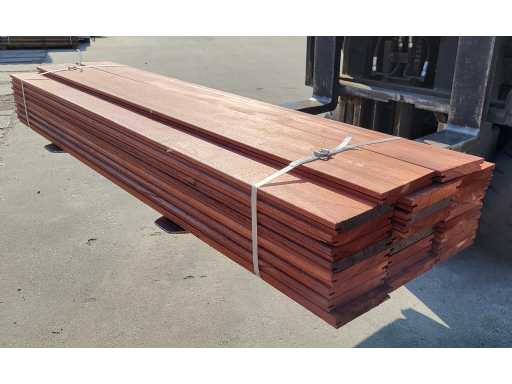 26x PADOUK planken 21 x 140mm , B-fix profiel,  lengte 155cm  (5.6m2)