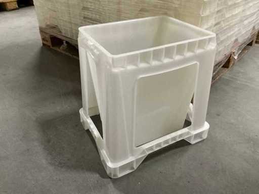 Partia plastikowych wiader na kwiaty 33x26x38,5cm (369x)