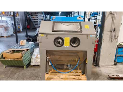 FERVI 687 Sandblasting machine with vacuum cleaner