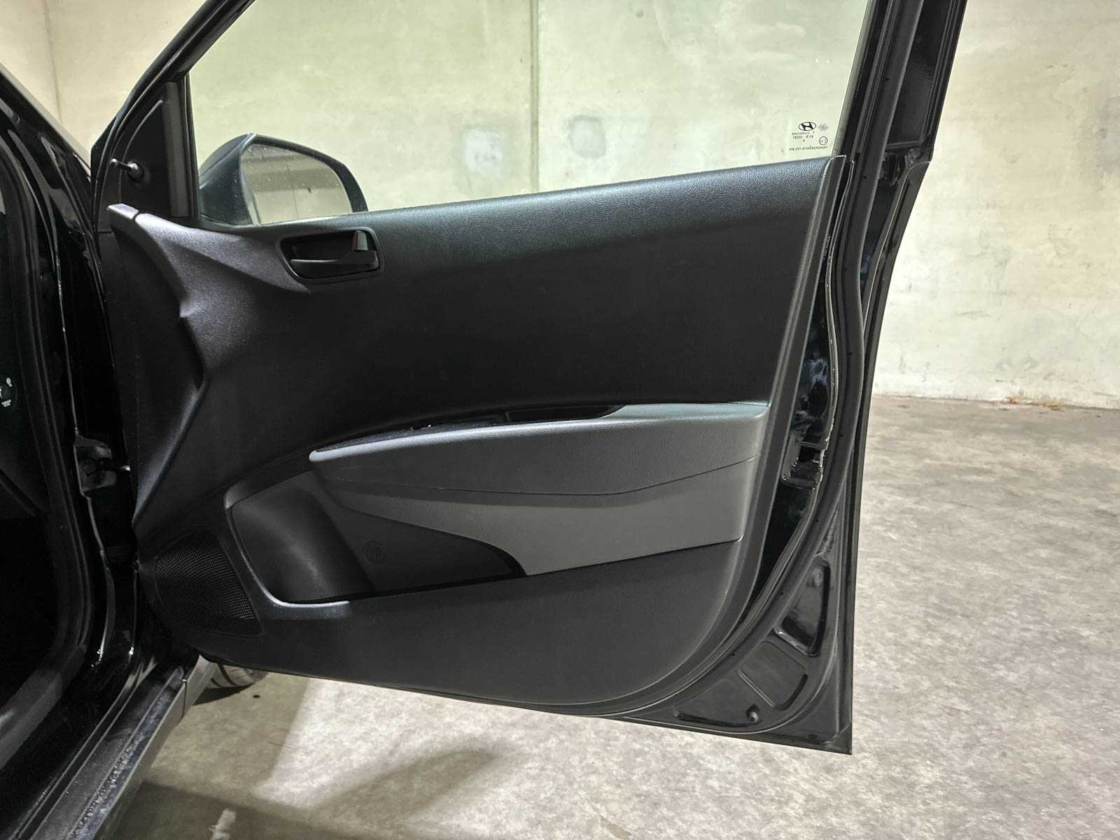 Hyundai i10 1.0i i-Motion 67pk 2018 (Origineel-NL), PX-587-K