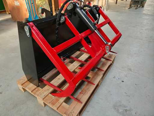 2025 - Mestklem voor minishovel