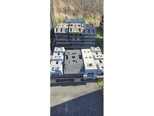 Partij bouwhekvoeten, beton