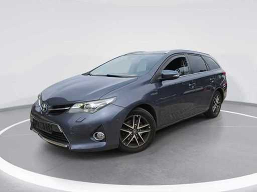 Toyota Auris Touring Sports 1.8 Hybrid Lease 2014 |  3-XSJ-01