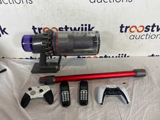 Dyson V11 stofzuiger | Xbox controller  | Gigaset telefoon | Playstation controller