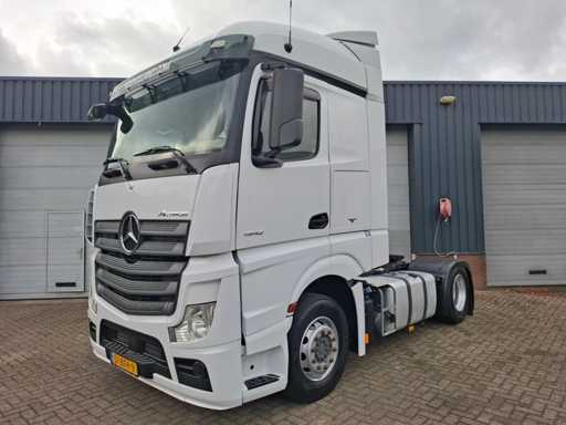 2015 Mercedes-Benz Actros 1842 Lkw