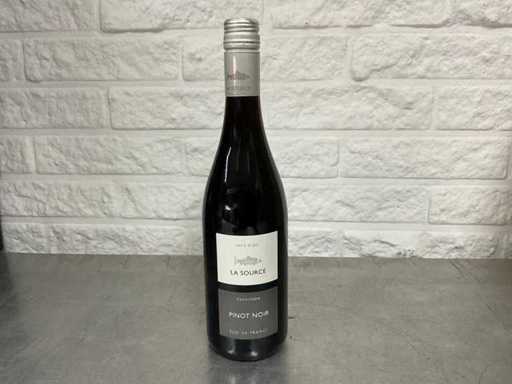 2016 Tradition Pinot Noir (24x)