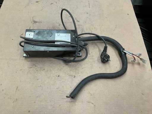 Chargeur industriel de batteries IES.