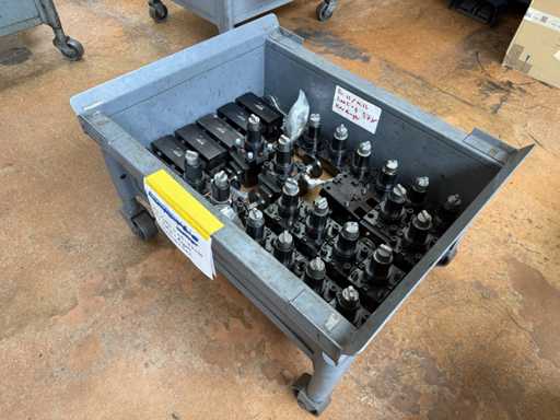 (C-1001) WTO Bohr- und Fräswerkzeughalter (27x)