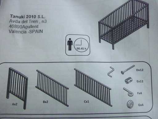 Lit à barreaux bébé blanc