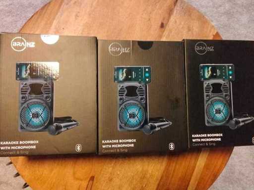 Brainz – Karaoke-Boombox mit Mikrofon. (3x)