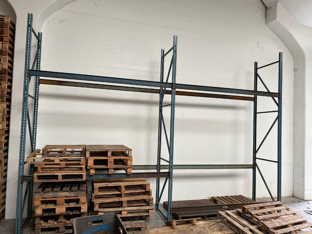 Pallet racking