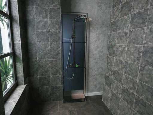 Christina showroom presentatie kranen