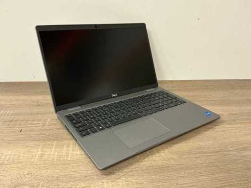Laptop - Dell Inc. - Latitude 5520