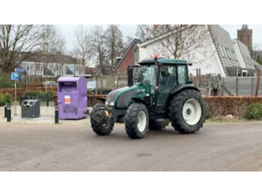 ee7f98d2-8889-4282-9bf7-baac019c4dda.mp4