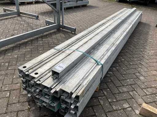 Trave inferiore del pavimento a cassetta (33x)