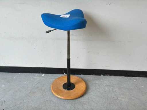 Stokke ergonomic balance stool