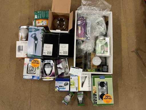 Różne iluminacje, w tym Philips, Calex (50x)