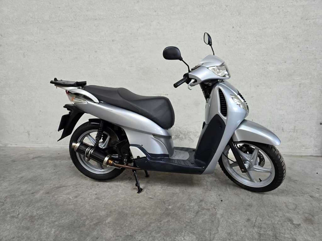 Honda - SH 150 i - 4T Motor scooter