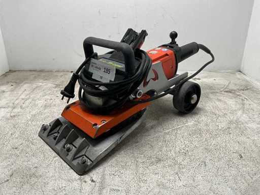 2021 Uzin Utz / Wolff Duro-Stripper 2.0 Carpet Stripper