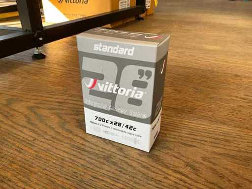 Vittoria Standard 700cx28/42c FV Presta Ventil 48mm Innenrohr (15x)