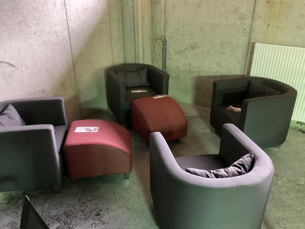 Set de lounge cu patru scaune și două taburete