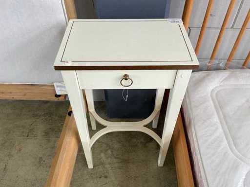 Interioare G&C Măsuță laterală