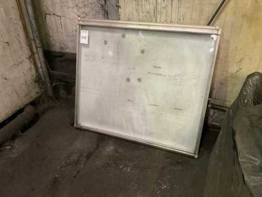 Aankondigingskast (2x)