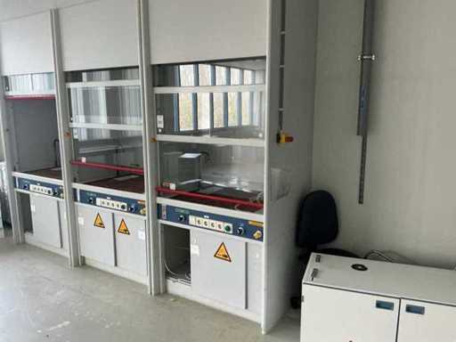 Fume hood
