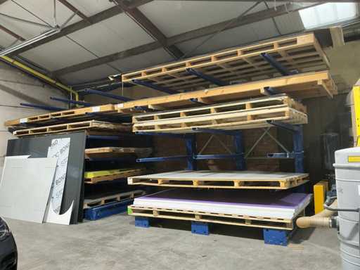 Portaportapacchi a sbalzo