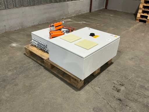 Regelboxen en temperatuurregelapparaten