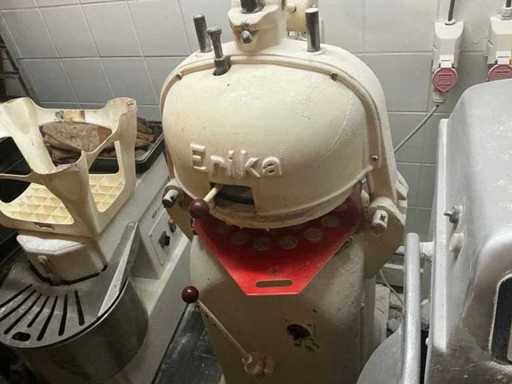 Machine d’étalement/arrondi Erika